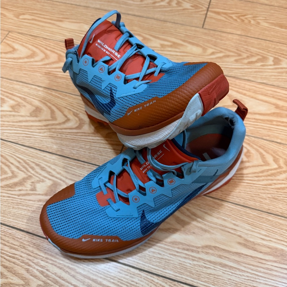 Nike Trail React Limited Edition - image 9